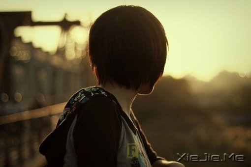 我们需要有边缘化自己的勇气